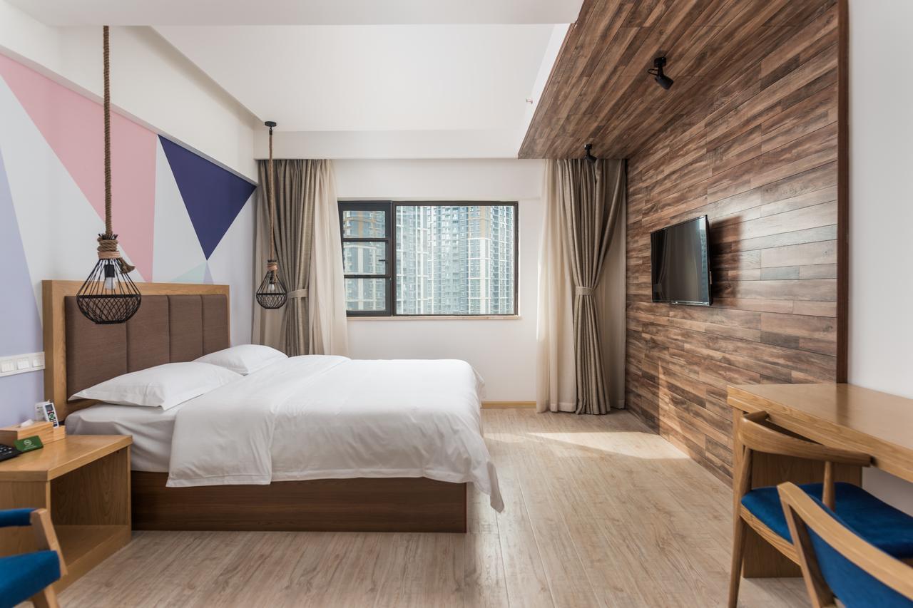Blossom Play&Design Hotel Куньмин Экстерьер фото