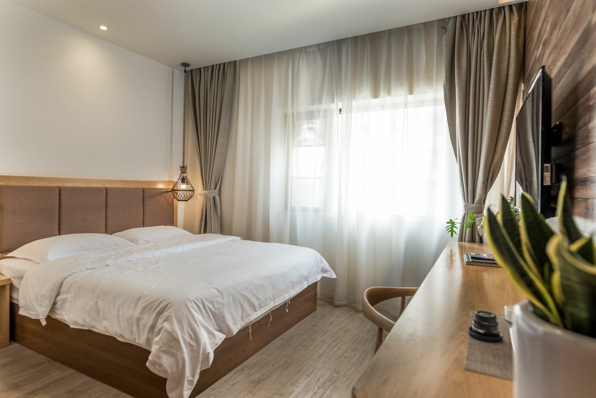 Blossom Play&Design Hotel Куньмин Экстерьер фото