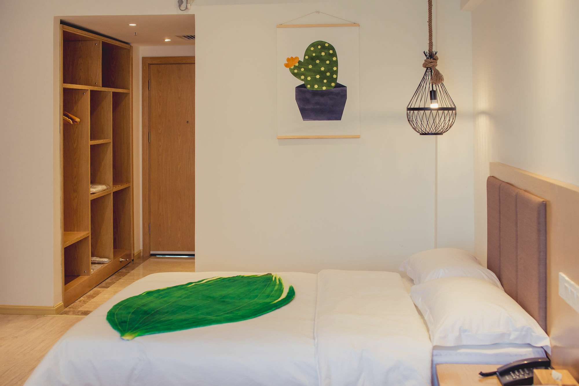 Blossom Play&Design Hotel Куньмин Экстерьер фото